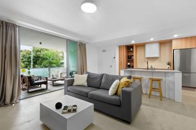 Apartment For Lease - QLD - Mermaid Beach - 4218 - Short term - fully furnished apartment in the Zone  (Image 2)