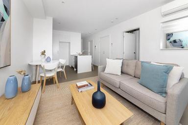 Apartment Leased - VIC - Mentone - 3194 - APARTMENT LIVING | LARGE GARDEN COURTYARD | BEACHSIDE LIFESTYLE  (Image 2)