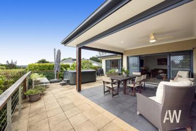 House For Sale - QLD - Maleny - 4552 - Executive Living - Large, One-Level Home in Prime Maleny Location  (Image 2)