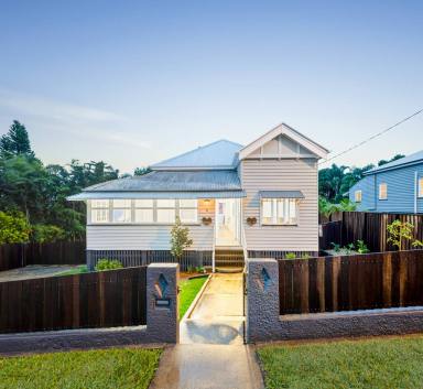 House For Sale - QLD - Gympie - 4570 - Charming Home In Central Location  (Image 2)