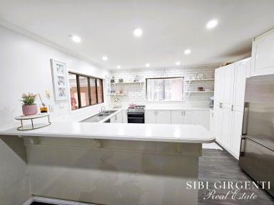 House For Sale - QLD - Carrington - 4883 - SOLID CARRINGTON FAMILY HOME WITH MODERN FINISHES AND GRANNY FLAT  (Image 2)