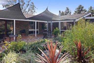 House For Sale - NSW - Murrumbateman - 2582 - Glen Yattah - 'Gentle Place of Waters'  (Image 2)