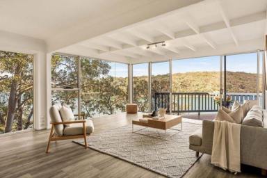 House Leased - NSW - Gymea Bay - 2227 - Stunning 3 Bedroom House with Water Views - FULLY FURNISHED  (Image 2)