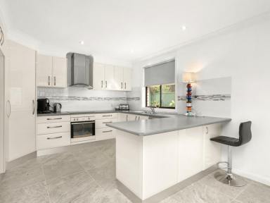 House Sold - NSW - Old Bar - 2430 - BUY IN THE HOT POCKET  (Image 2)