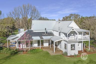 Acreage/Semi-rural For Sale - VIC - Balnarring - 3926 - Expansive Country Haven With Premium Amenities (Image 2)