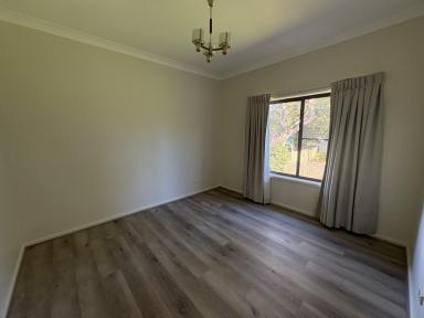 House For Lease - NSW - Kiama - 2533 - Large Family Home in Central Location  (Image 2)