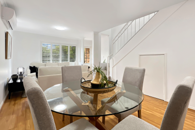 Townhouse Sold - WA - Mosman Park - 6012 - Superb Central Townhouse  (Image 2)