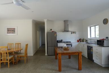 House For Lease - NSW - Eurobodalla - 2545 - Hilltop House in Eurobodalla  (Image 2)
