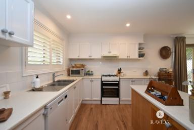 House For Sale - VIC - Beechworth - 3747 - ENJOY LIFE ON ALBERT  (Image 2)