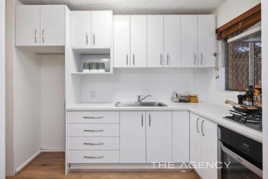 Townhouse Sold - WA - Osborne Park - 6017 - Urban Cool Meets Everyday Convenience  (Image 2)