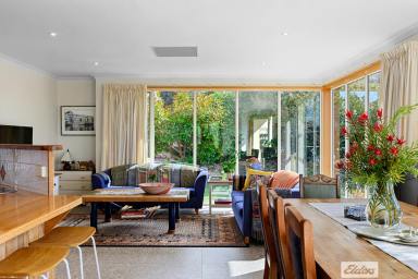 House For Sale - TAS - Romaine - 7320 - Hill of Content  (Image 2)