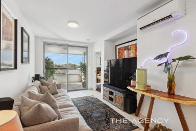 Apartment For Sale - WA - Innaloo - 6018 - Modern Comfort & Inner-City Convenience in Innaloo  (Image 2)