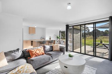 House For Sale - TAS - Gravelly Beach - 7276 - New Home, Big Block  (Image 2)