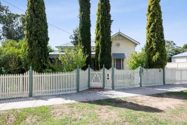 House For Sale - VIC - White Hills - 3550 - Family Home with Classic Character and Great Location  (Image 2)