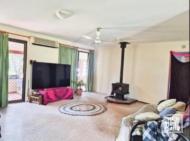 House For Sale - QLD - Blackbutt - 4314 - Charming Family Home in the Heart of Blackbutt  (Image 2)