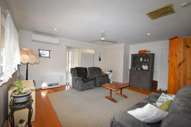 House Leased - VIC - Wangaratta - 3677 - CONVENIENT LOCATION  (Image 2)