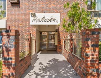 Apartment For Sale - WA - West Perth - 6005 - EXCELLENT RENT RETURNS HERE - Make Us An Offer  (Image 2)