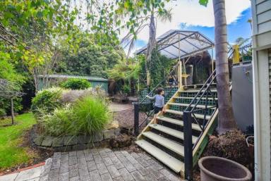 House For Sale - VIC - Belgrave - 3160 - QUIET FAMILY HOME, CLOSE TO EVERYTHING!  (Image 2)