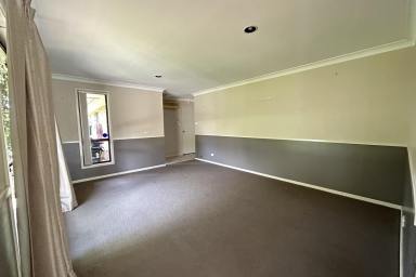 House For Lease - NSW - Rutherford - 2320 - ENTERTAINER'S DREAM IN A PEACEFUL CUL-DE-SAC  (Image 2)