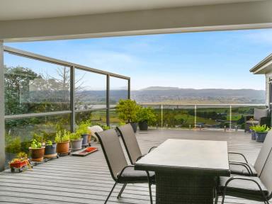 House For Sale - TAS - Riverside - 7250 - Amazing River Views!  (Image 2)