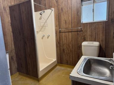 Unit Leased - NSW - Taree South - 2430 - Rustic & Rural  (Image 2)