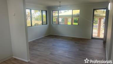 House For Sale - QLD - Beaconsfield - 4740 - 4 Hydrangea Court, Beaconsfield - Move-In Ready!  (Image 2)