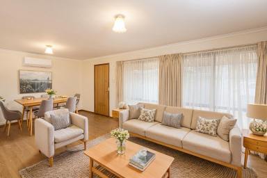 Unit For Sale - VIC - Mildura - 3500 - Stroll or Scoot to the Shops  (Image 2)