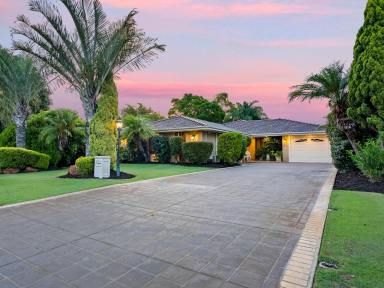 House For Sale - WA - Wilson - 6107 - Spacious Family Living with Development Potential in a Riverside Locale!  (Image 2)