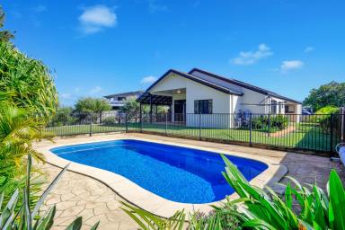 House Leased - QLD - Coral Cove - 4670 - Coastal Rental home near Golf Course with Pool  (Image 2)