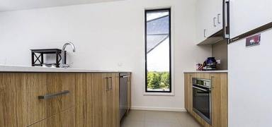 Apartment Leased - ACT - Braddon - 2612 - Executive Top Floor Apartment in the Heart of Braddon  (Image 2)