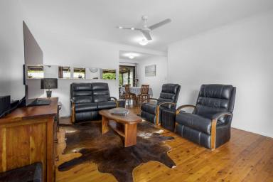 House For Sale - NSW - Kingscliff - 2487 - Prime Location in beautiful North Kingscliff  (Image 2)