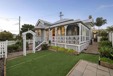 House For Sale - QLD - Newtown - 4350 - Charming, Renovated Character Cottage with Room to Grow  (Image 2)