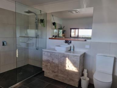 House For Sale - QLD - Kingaroy - 4610 - Love at first sight with this stylish, modern designed NEW home.  (Image 2)