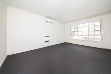 Apartment Leased - VIC - Mentone - 3194 - MODERN UNIT |LIFESTYLE OF CONVENIENCE |PEACEFUL & QUIET  (Image 2)