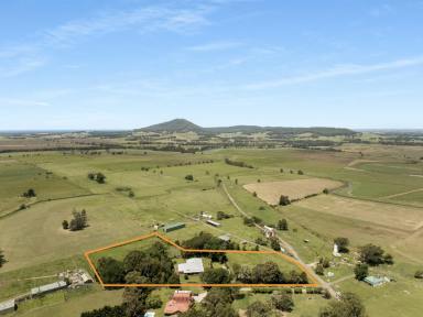 Acreage/Semi-rural For Sale - NSW - Jaspers Brush - 2535 - Expansive Country Escape Just Minutes from Berry Village  (Image 2)