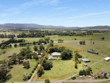 Acreage/Semi-rural For Sale - NSW - Jaspers Brush - 2535 - Expansive Country Escape Just Minutes from Berry Village  (Image 2)
