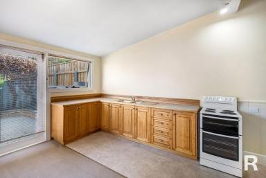 House For Sale - TAS - North Hobart - 7000 - Ideal Location for first-time buyers, investors, or downsizers  (Image 2)