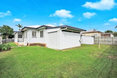 House For Sale - QLD - Svensson Heights - 4670 - CLASSIC CHARM IN COOMBER STREET!  (Image 2)