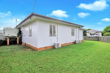 House For Sale - QLD - Svensson Heights - 4670 - CLASSIC CHARM IN COOMBER STREET!  (Image 2)