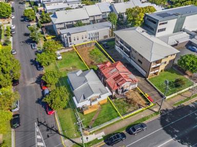 House For Sale - QLD - Ascot - 4007 - Renovator’s Dream with Council Approval in Blue-Chip Ascot Endless Potential Awaits  (Image 2)