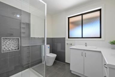 House For Sale - TAS - Park Grove - 7320 - IMMACULATELY PRESENTED HOME IN POPULAR PARK GROVE  (Image 2)