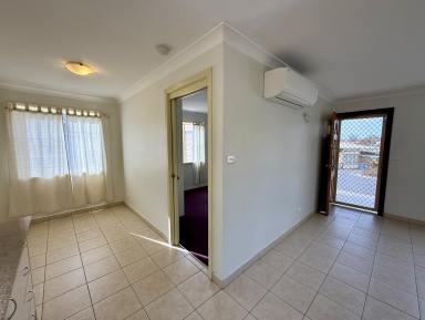 Unit For Lease - NSW - Cooma - 2630 - 4/237 Sharp Street, Cooma  (Image 2)