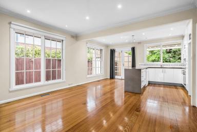 House Leased - VIC - Cheltenham - 3192 - FAMILY HOME | LARGE GARDEN | QUIET LOCATION  (Image 2)