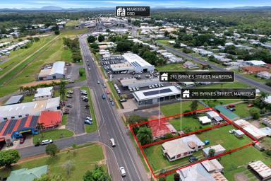 House For Sale - QLD - Mareeba - 4880 - RARE MAIN STREET COMMERCIAL OPPORTUNITY – TWO ADJOINING BLOCKS TOTALLING 2,024m²  (Image 2)