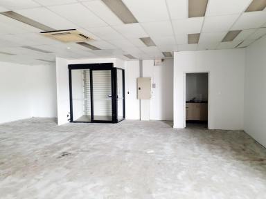 Retail For Lease - QLD - Cairns - 4870 - High-Exposure Retail | Food & Beverage | Medical | Service Hub  (Image 2)