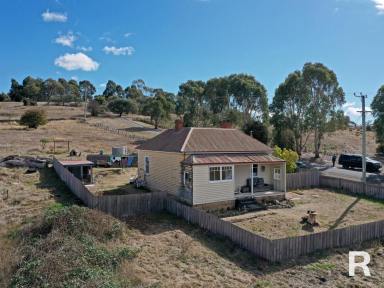 House For Sale - TAS - Bothwell - 7030 - Exceptional Development Opportunity in Bothwell possible 12 Lot Subdivision and 3 Bedroom Home  (Image 2)
