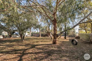 House For Sale - VIC - Miners Rest - 3352 - Your Dream Opportunity Awaits In Miners Rest - Space, Potential & Prime Location!  (Image 2)