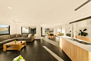 House For Sale - QLD - Chatsworth - 4570 - Modern Home on Small Acreage  (Image 2)