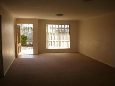 House For Lease - QLD - Kingaroy - 4610 - Quality 4 Bedroom, 2 Bathroom Unit  (Image 2)