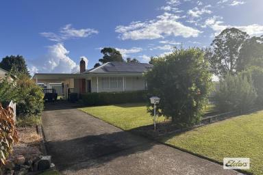 House For Lease - NSW - Cundletown - 2430 - Completely renovated home with huge shed in Cundletown  (Image 2)